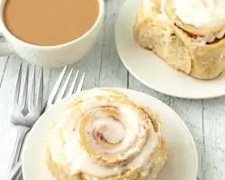 Vegan Cinnamon Rolls